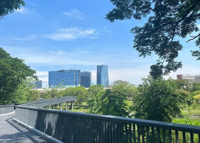 6 Star Luxury At The Heart Of バンコク都